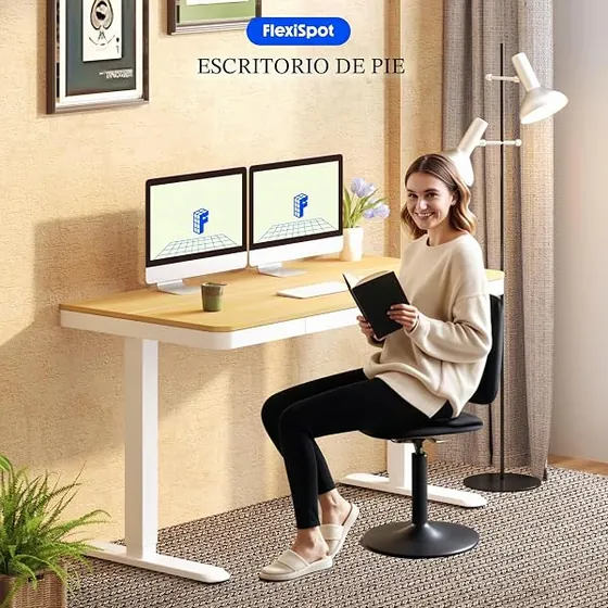 FLEXISPOT Q3 140x70, escritorio elevable de color arce con tablero de 140 cm de ancho — imagen 4 de 6