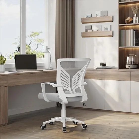 Yaheetech con lumbar de alas, silla de escritorio de color gris claro con respaldo de malla transpirable — imagen 2 de 6
