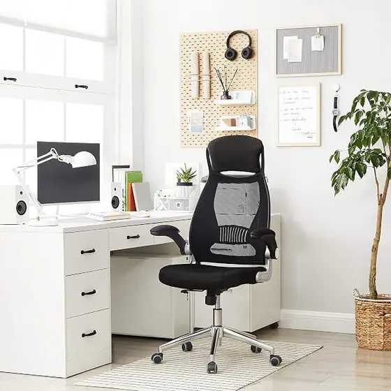 SONGMICS con reposacabezas, silla de escritorio de color negro con respaldo de malla transpirable — imagen 2 de 6